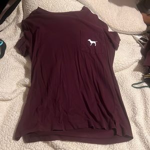pink t shirt (maroon